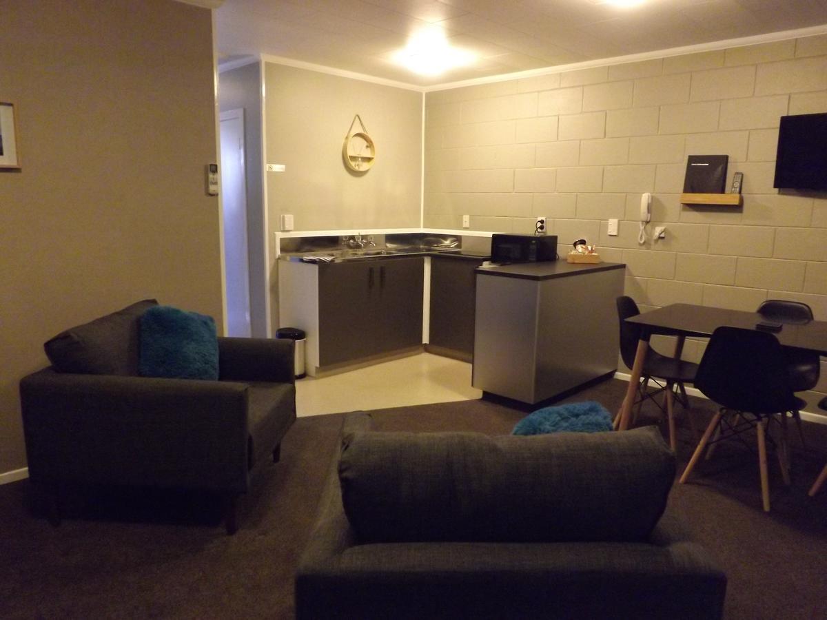 Motel Amble In Stratford Zewnętrze zdjęcie